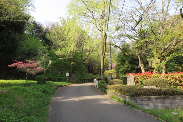 神奈川県愛甲郡愛川町仏果山山頂